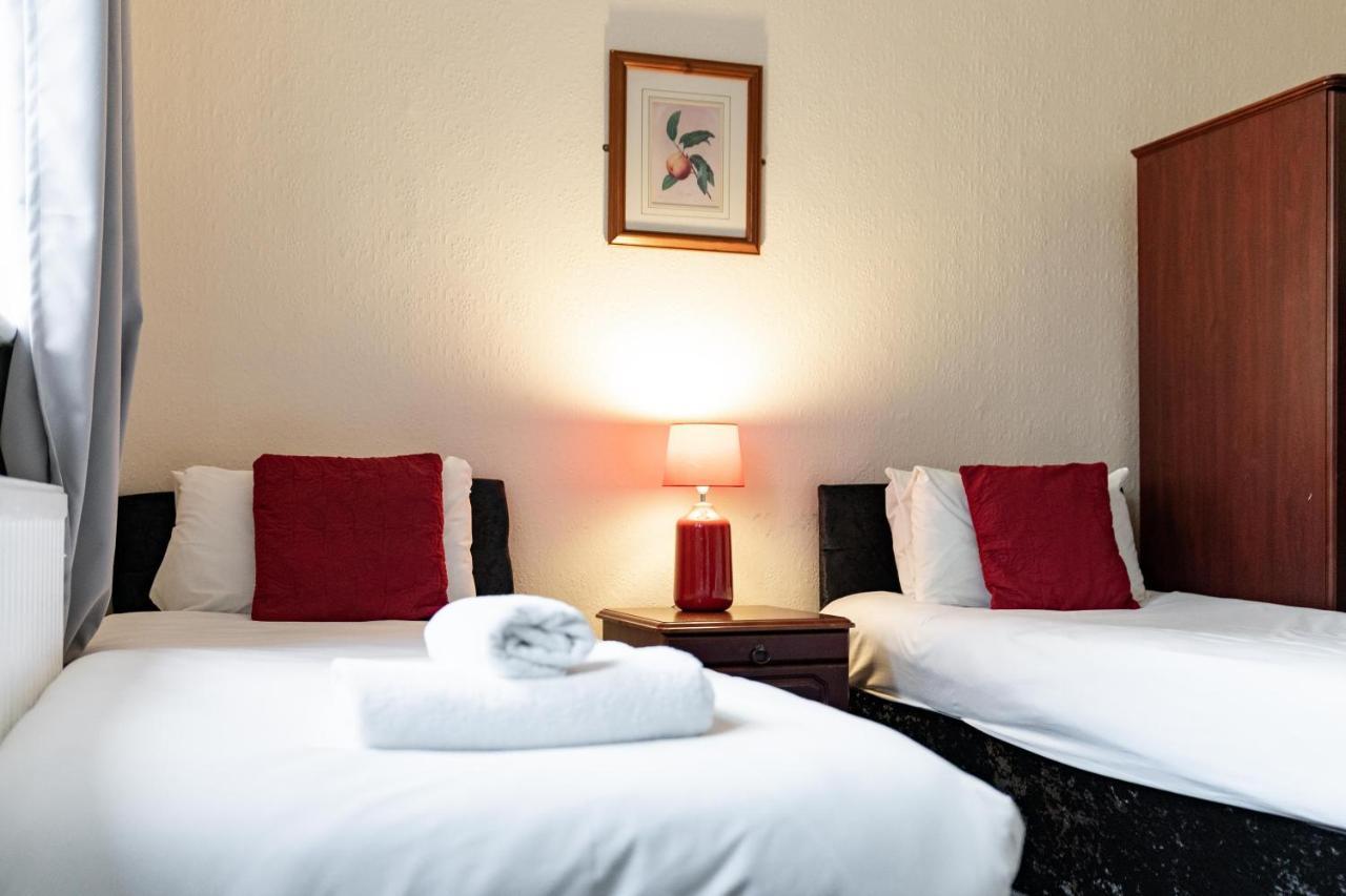 The Royal Hotel Crewe, A Brilliant Collection, Powered By Oyo Exteriör bild