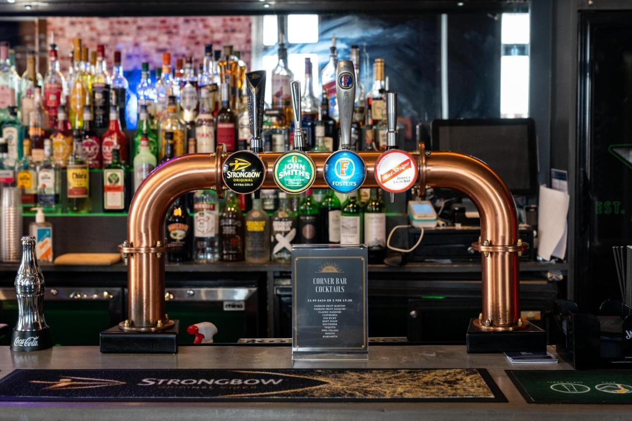 The Royal Hotel Crewe, A Brilliant Collection, Powered By Oyo Exteriör bild