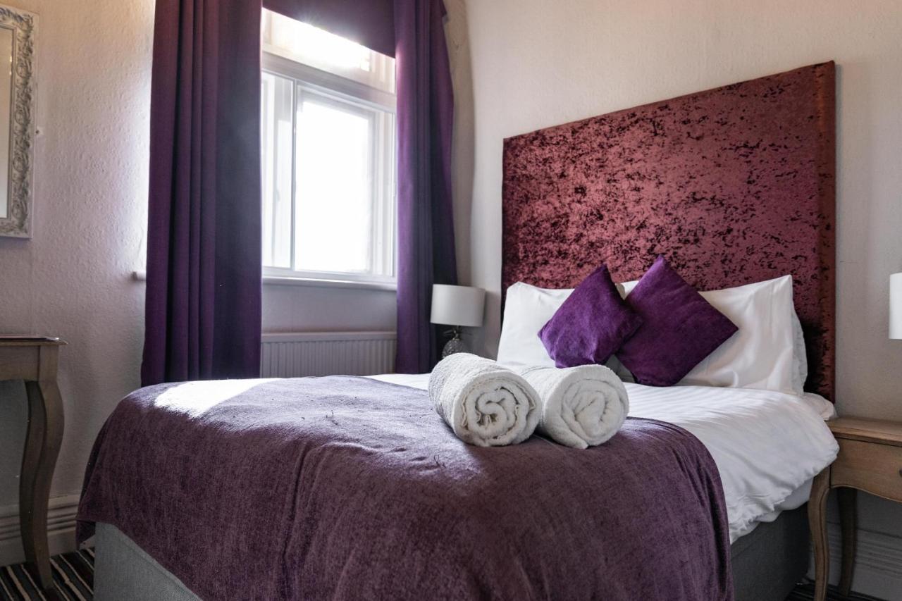 The Royal Hotel Crewe, A Brilliant Collection, Powered By Oyo Exteriör bild