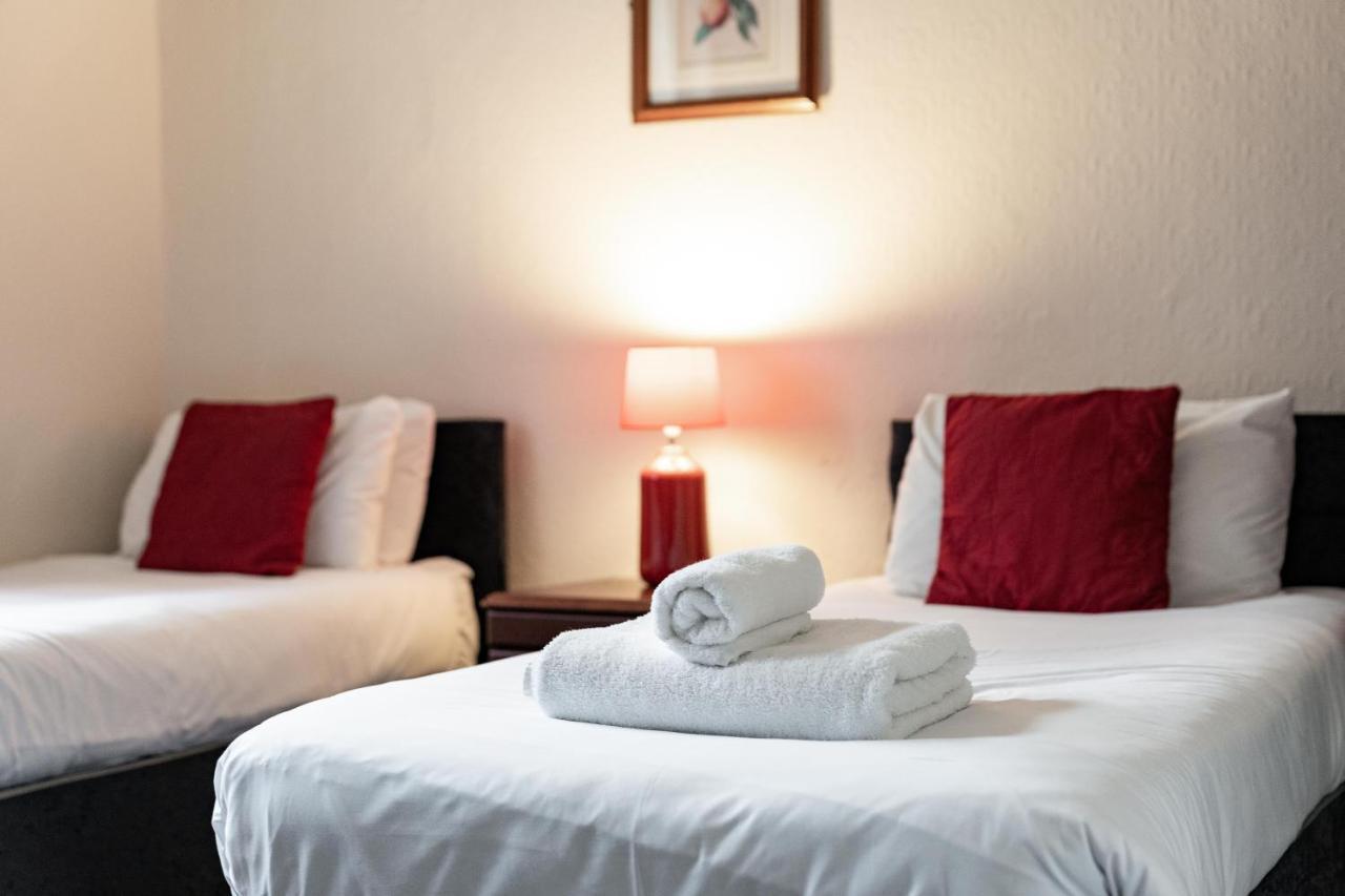 The Royal Hotel Crewe, A Brilliant Collection, Powered By Oyo Exteriör bild